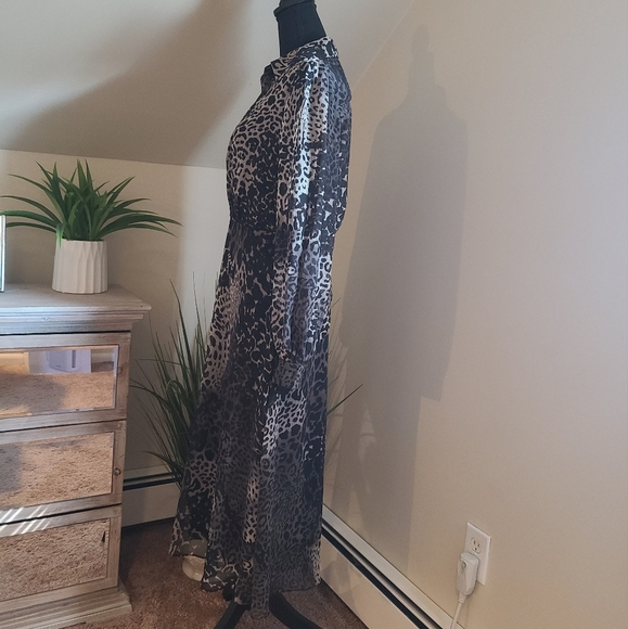🖤 DKNY Leopard Print Chiffon Fit & Flare Midi Dress Black/Gray Size 6 - Picture 6 of 10